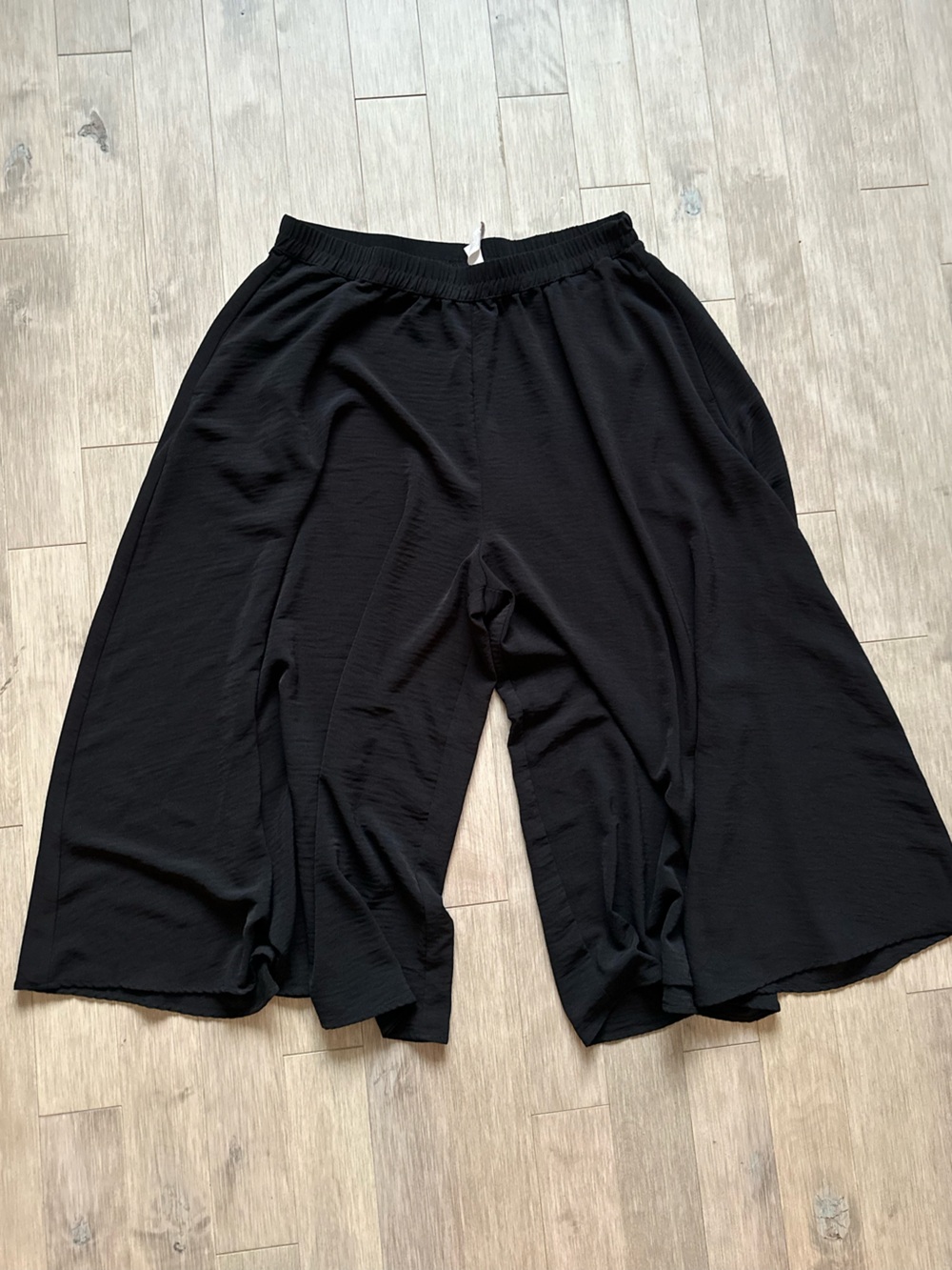 HALARA Wide leg Cropped Baggy Black Elastic Waist Pants